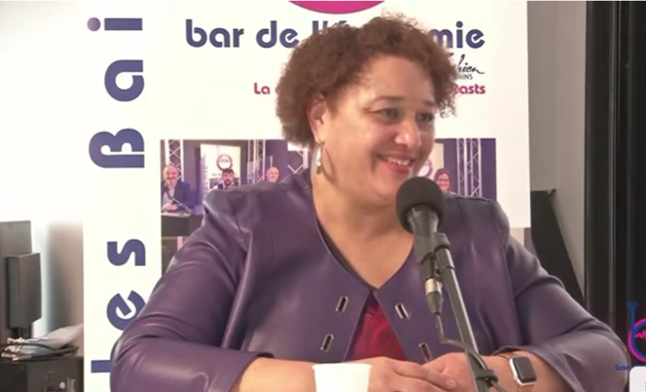 Axèle Lofficial en interview